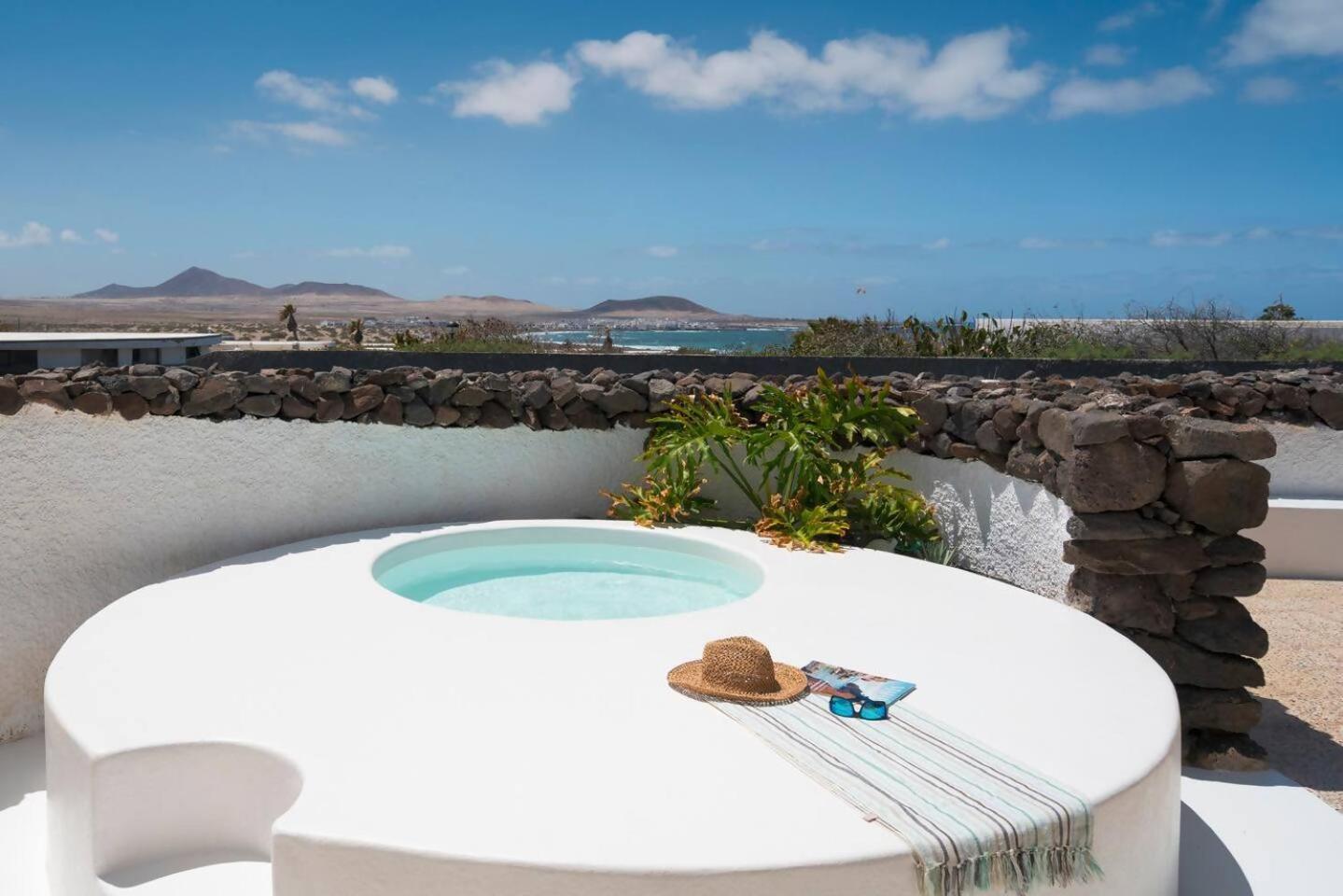 Lanzarote Famara Beach Bungalow 外观 照片